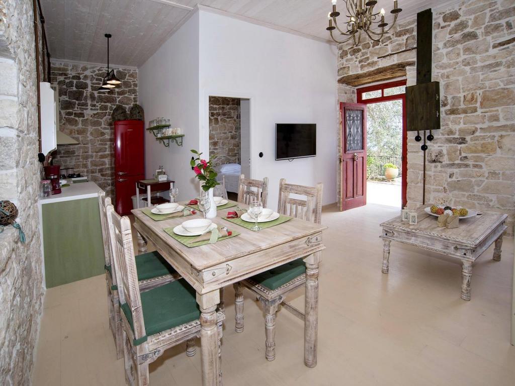 Villa Eleonas Ieromonachos エクステリア 写真