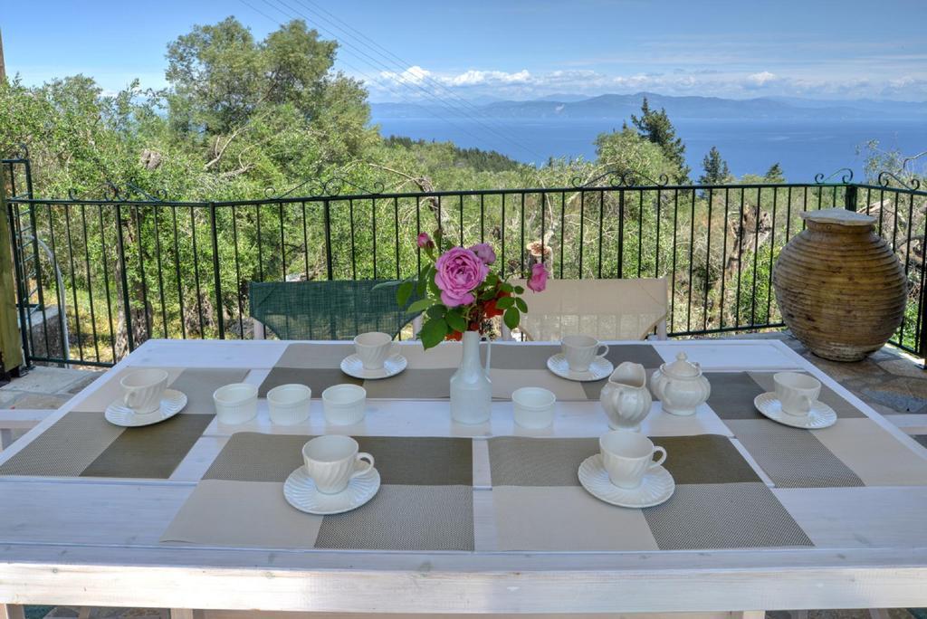 Villa Eleonas Ieromonachos エクステリア 写真